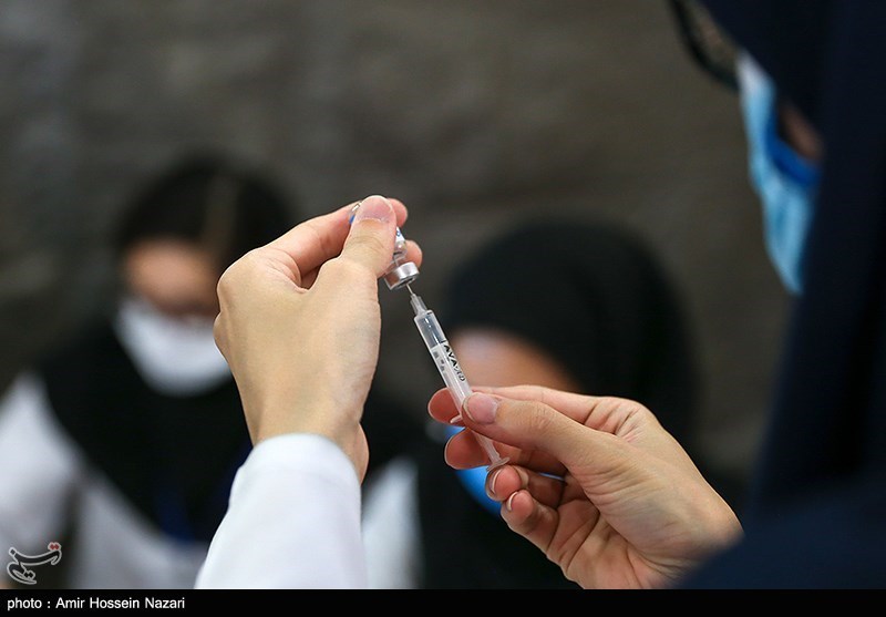 شرایط بازگشایی مدارس در مهر ۱۴۰۰ چگونه است؟!/ تزریق واکسن کرونا به معلمان مدارس غیردولتی